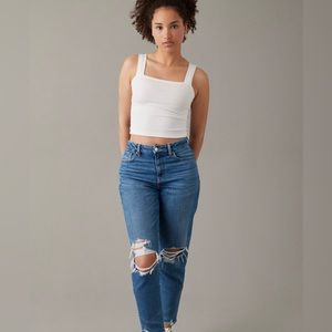 NWT American Eagle high waisted mom jeans size 6 long